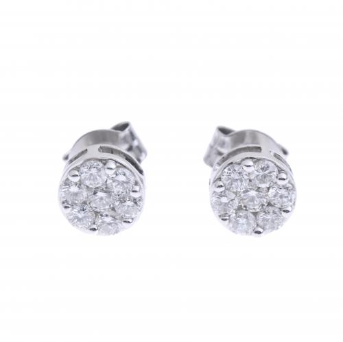 DIAMONDS STUD EARRINGS.