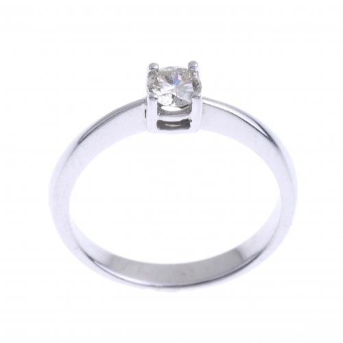 SOLITAIRE RING.