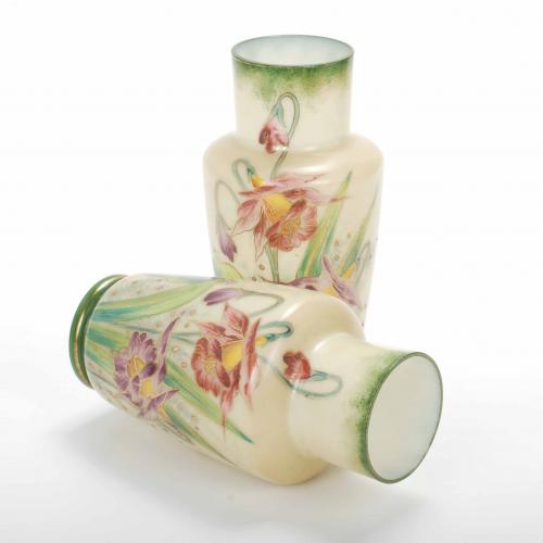 PAIR OF ART NOUVEAU VASES, CIRCA 1900.