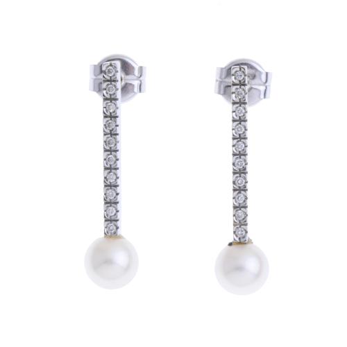 WHITE GOLD, DIAMONDS AND PEARL EARRINGS.