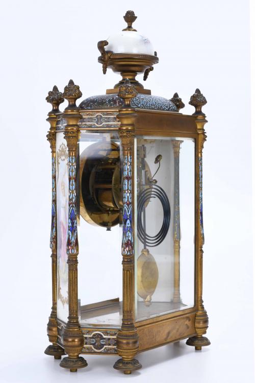 FRENCH TABLE CLOCK, EARLY 20TH CENTURY.