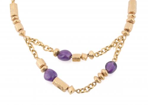 ETHNIC STYLE NECKLACE IN YELLOW GOLD WITH AMETHYSTS.