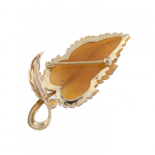 AGATE LEAF BROOCH.