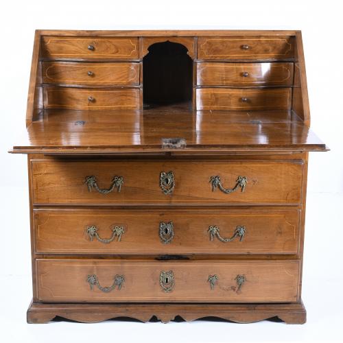 CATALAN CHEST OF DRAWERS-DESK, LAST QUARTER 18TH CENTURY.