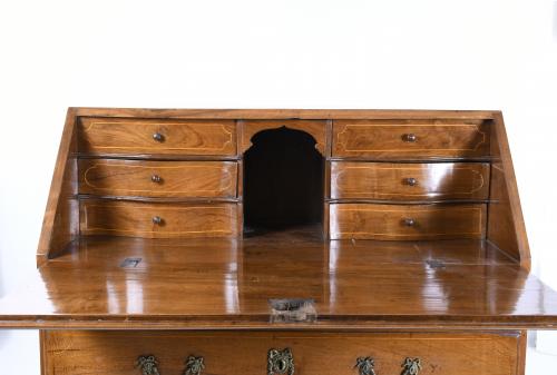 CATALAN CHEST OF DRAWERS-DESK, LAST QUARTER 18TH CENTURY.