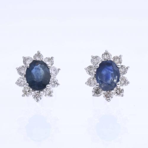 DIAMONDS AND SAPPHIRES EARRINGS.