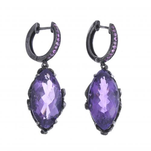 SILVER EARRINGS WITH AMETHYST.