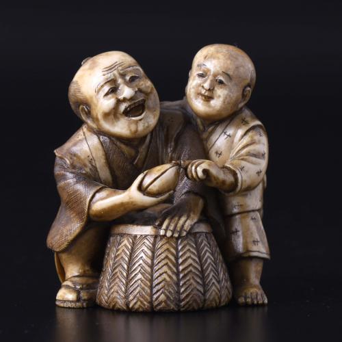 JAPANESE SCHOOL. MEIJI PERIOD, 19TH CENTURY. "CHILD AND AN OLD MAN WITH THE PEACH OF HAPPINESS".