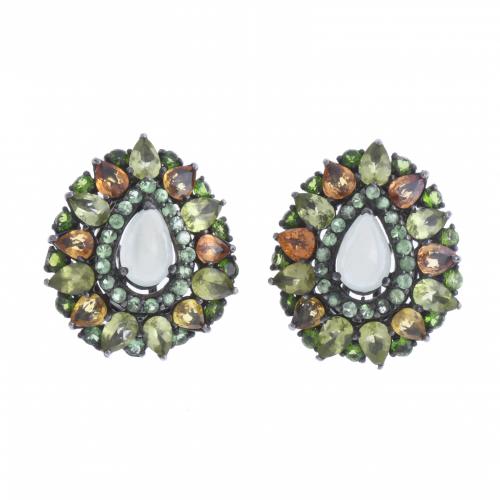 PENDIENTES EN PLATA RUTENIO CON PERIDOTOS Y TOPACIOS.