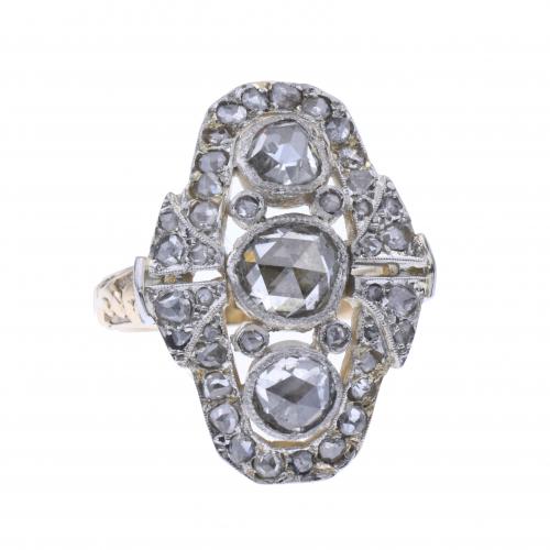 BELLE ÉPOQUE SHUTTLE RING IN YELLOW GOLD WITH VIEWS IN PLATINUM AND DIAMONDS.