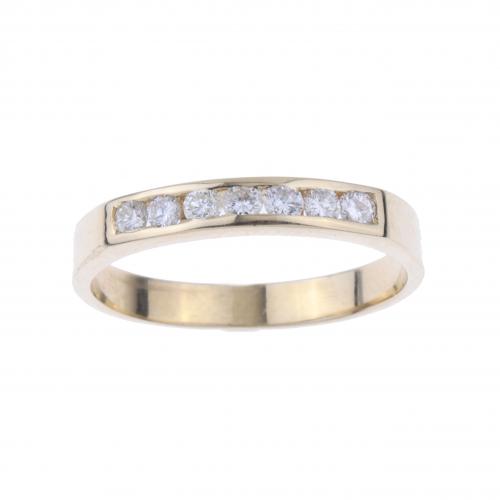 YELLOW GOLD AND DIAMONDS ETERNITY RING.