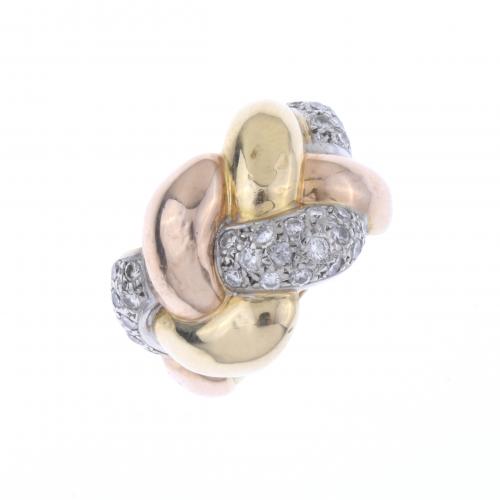 OCTAVIO SARDÀ. THREE-COLOUR RING WITH DIAMONDS.