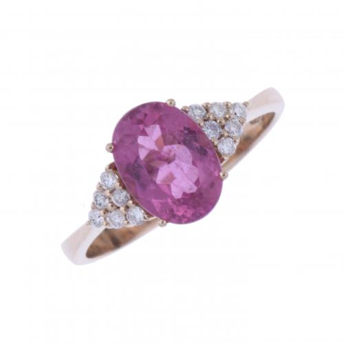 ROSE GOLD RING WITH TOURMALINE AND DIAMONDS.