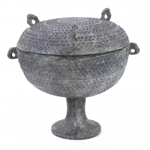 SACRIFICIAL VESSEL. AFTER ANCIENT ANCIENT RITUAL VESSELS FROM THE BRONZE AGE, 20TH CENTURY.