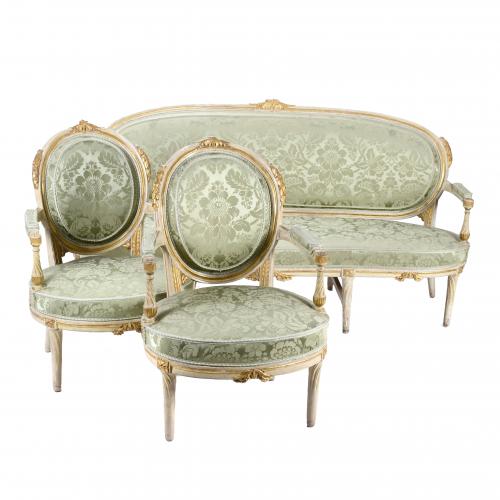 LOUIS XVI STYLE SET OF SETTEE AND FOUR ARMCHAIRS, 19TH CENTURY.