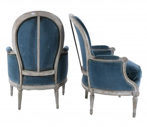 PAIR OF FRENCH ARMCHAIRS, LOUIS XVI STYLE, 20TH CENTURY.