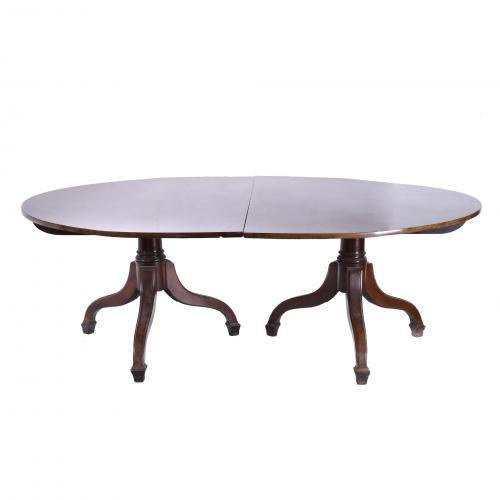 LARGE VICTORIAN DINING TABLE, THIRD QUARTER 19TH CENTURY.