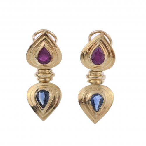 EARRINGS WITH RUBIES AND SAPPHIRES.