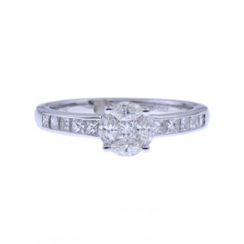 DIAMONDS ROSETTE RING.