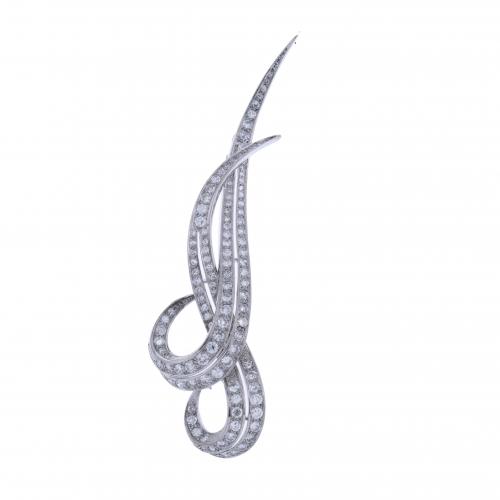 DIAMONDS LOOP PENDANT.