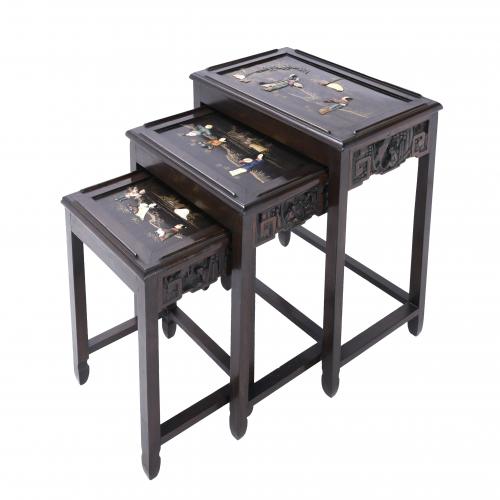 SET OF THREE CHINESE NESTING TABLES, SECOND HALF OF THE 20TH CENTURY.