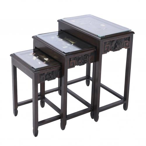 SET OF THREE CHINESE NESTING TABLES, SECOND HALF OF THE 20T