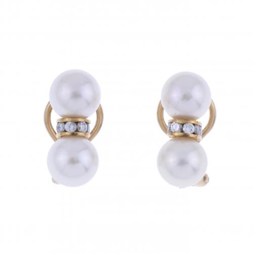 J. ROCA. DOUBLE-PEARL AND DIAMONDS EARRINGS.