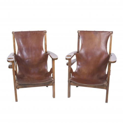 PAIR OF SAFARI STYLE CHAIRS, 20TH CENTURY.