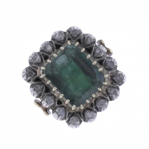 ROSETTE RING WITH EMERALD, 19TH CENTURY.