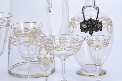 FRENCH GLASSWARE FOR SIX SERVICES, MID 20TH CENTURY.