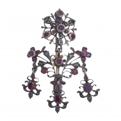 EARLY 19TH CENTURY PIN WITH GARNETS. 