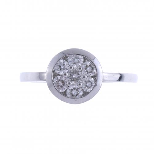 DIAMONDS ROSETTE RING.