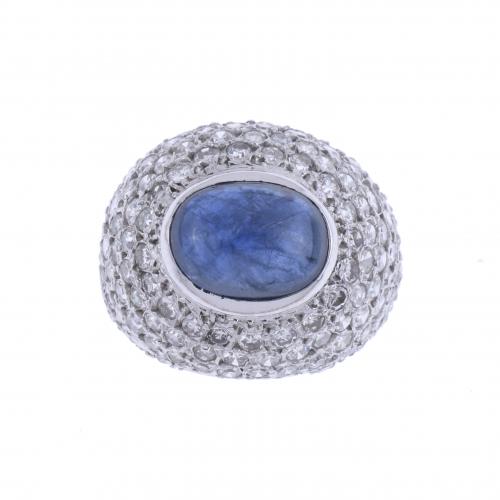 BOMBÉ RING WITH SAPPHIRE AND DIAMONDS.