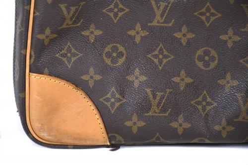 LOUIS VUITTON. MALETA "SIRIUS".