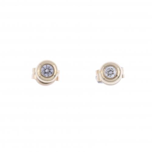 DIAMONDS STUD EARRINGS.