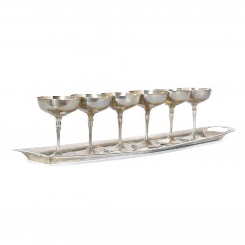 SET OF SIX SPANISH CAVA GLASSES AND A TRAY IN SILVER, MID 2