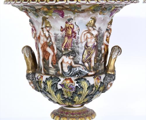 PAIR OF MEDICI-LIKE ITALIAN GOBLETS, SECOND HALF OF THE 20T