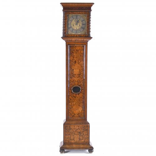 RICH BAKER, LONDON. WILLIAM AND MARY GRANDFATHER CLOCK. 17TH CENTURY.