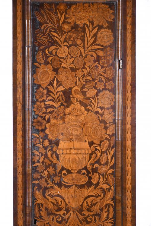 RICH BAKER, LONDON. WILLIAM AND MARY GRANDFATHER CLOCK. 17T