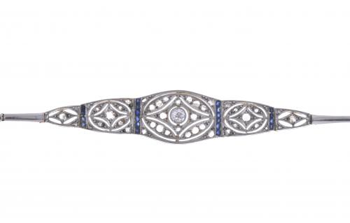 ART DÉCO BRACELET WITH DIAMONDS.