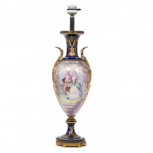 ELECTRIFIED SÈVRES PORCELAIN VASE. 19TH CENTURY. 