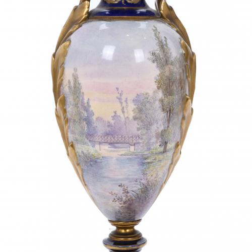 ELECTRIFIED SÈVRES PORCELAIN VASE. 19TH CENTURY. 