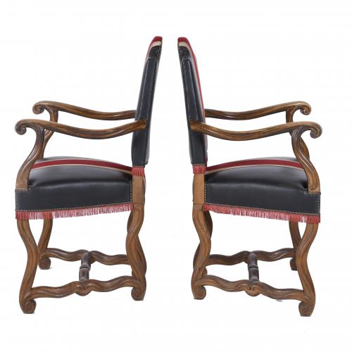 PAIR OF VALENTÍ ARMCHAIRS. MID 20TH CENTURY. 