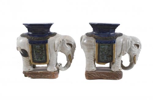 PAIR OF INDIAN ELEPHANT-SHAPED PEDESTALS. 19TH CENTURY.