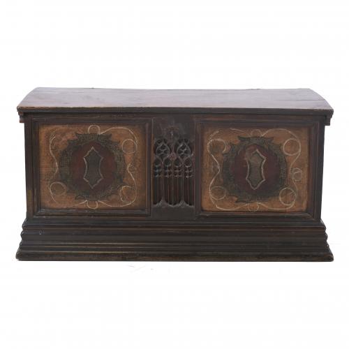 GOTHIC STYLE CHEST, EARLY 20TH CENTURY.