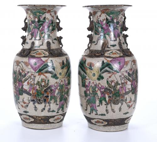 PAIR OF CHINESE NANKIN VASES, LATE 19TH CENTURY-EARLY 20TH 