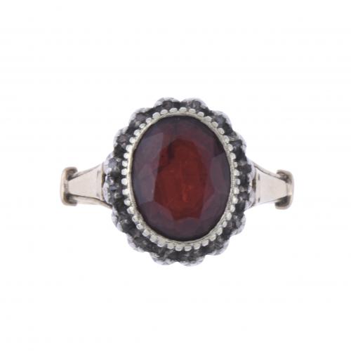 GARNET RING.