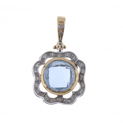 BICOLOUR PENDANT WITH BLUE TOPAZ.