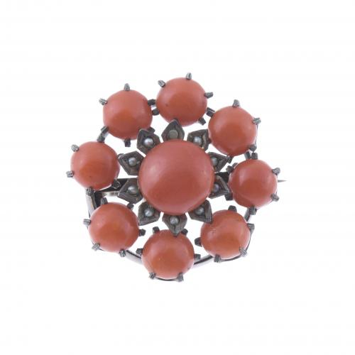 CORAL ROSETTE BROOCH.