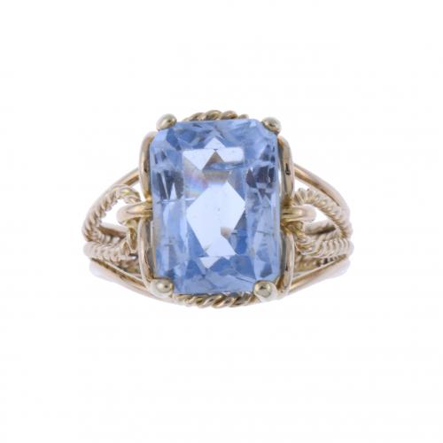 AQUAMARINE RING.